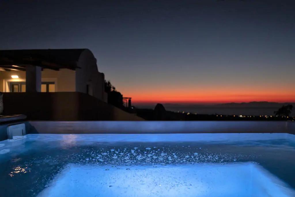 Gtk Santorini Oia Sunset Villas Tholos  المظهر الخارجي الصورة
