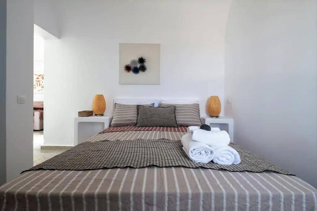 Gtk Santorini Oia Sunset Villas Tholos  المظهر الخارجي الصورة